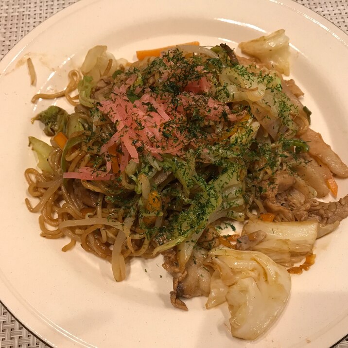 市販の焼きそばを本格焼きそばに！